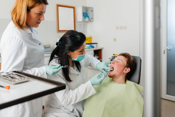 Best Broken or Cracked Tooth Emergency Dentist in Monon, IN